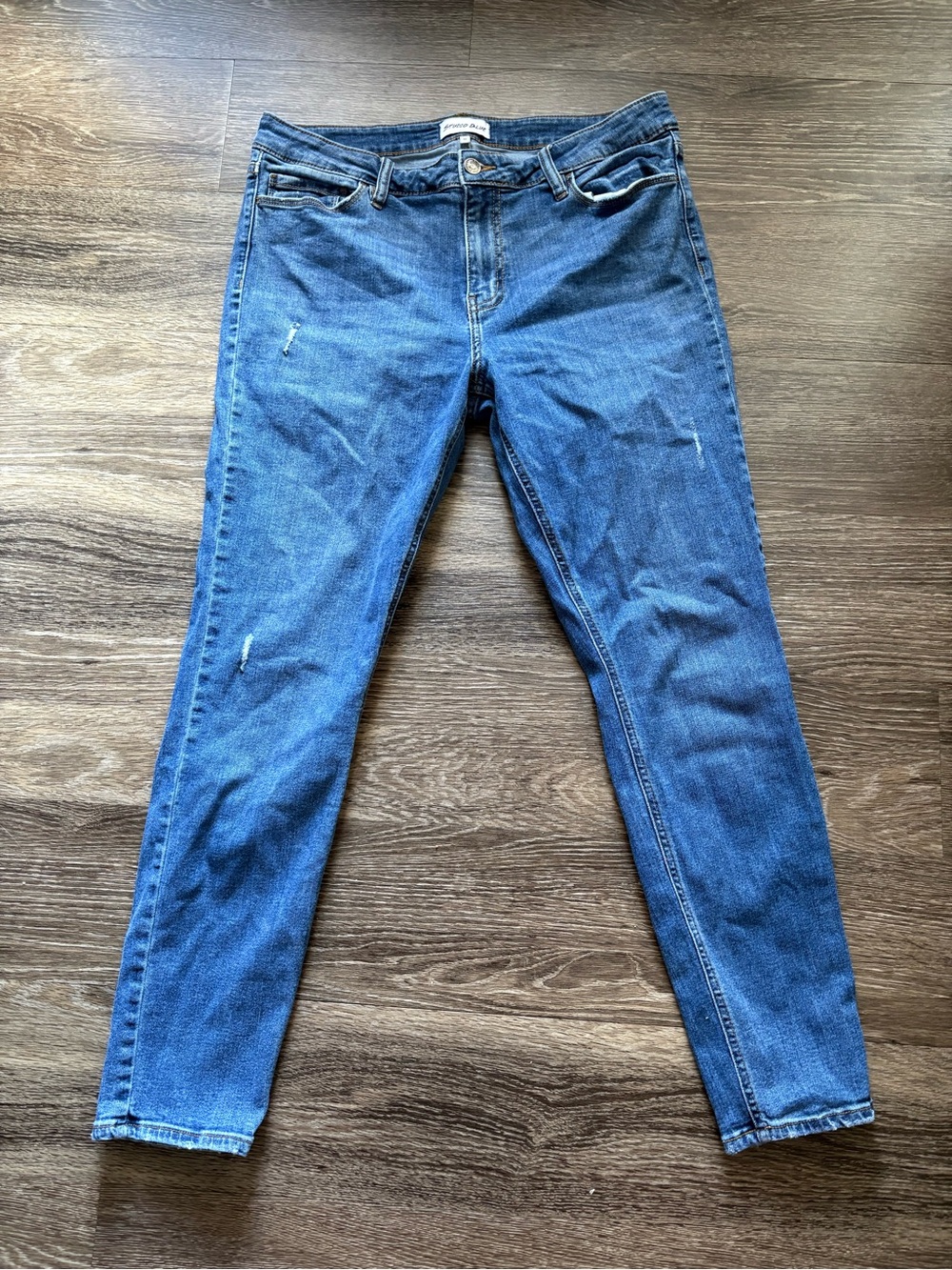 Studio Blue Jeans